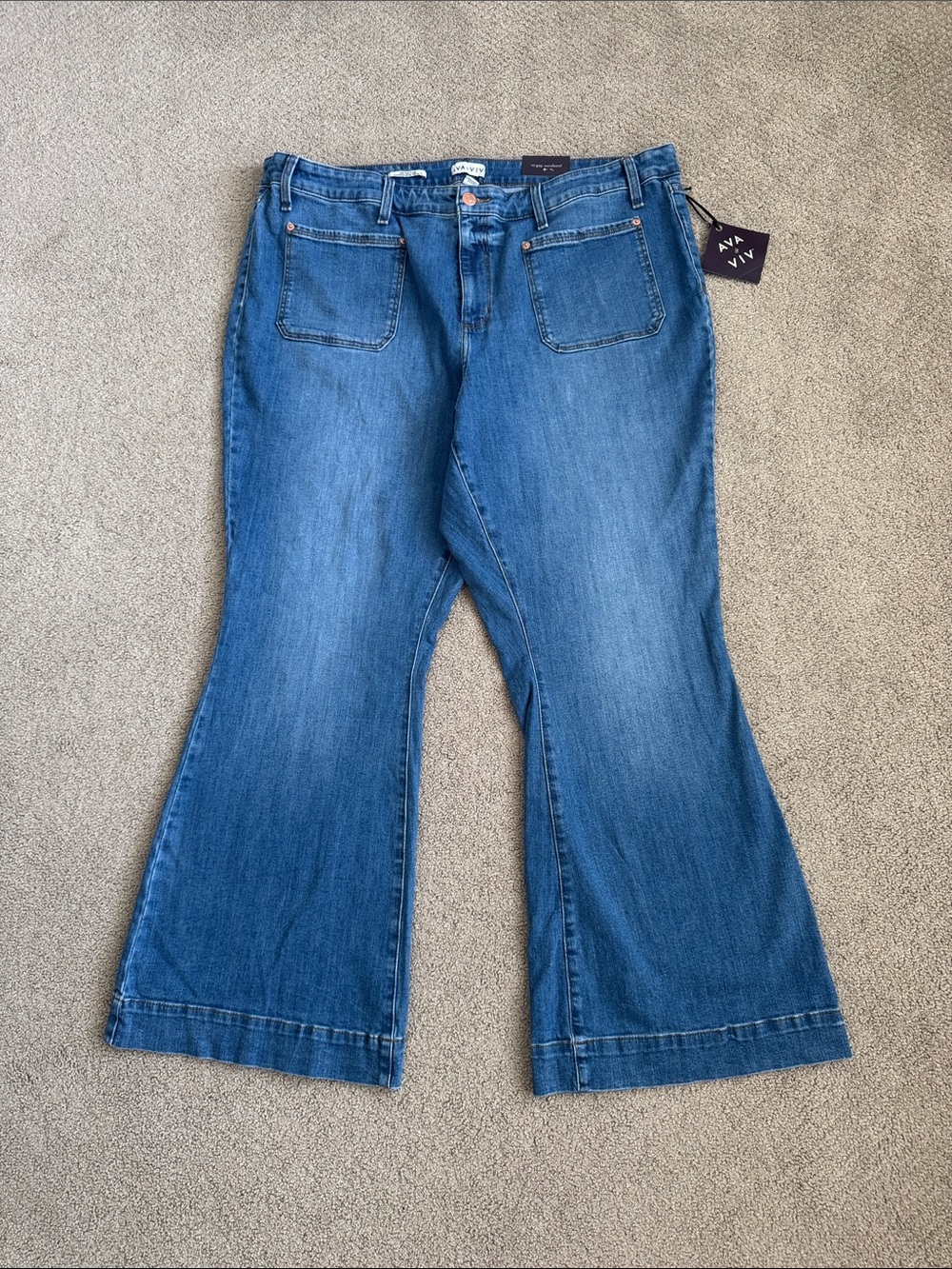 P122 NWT Ava & Viv High Rise Relaxed Flare Jesns - Size: 24 - Picture 4 of 8